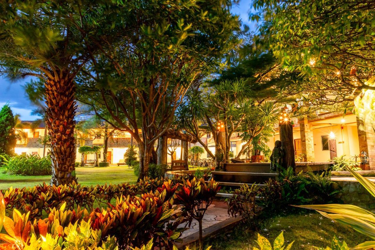 Pn Gold Resort Bangsaen Extérieur photo
